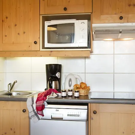 Odalys Les Belles Roches 4* نوتر دام دو بيلكومبيه
